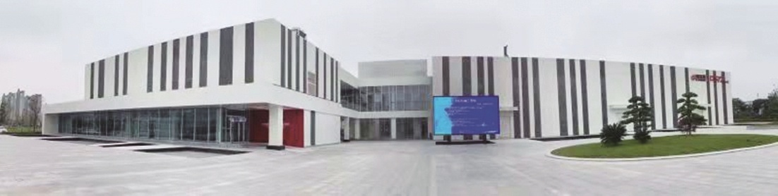 夯实园区载体 提高服务业集聚能力