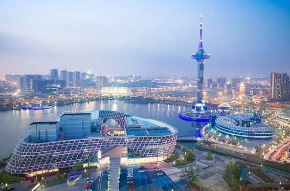 盐城，隶属于江苏省，地处中国东部沿海中部，江苏省中部