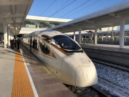 “盐通高铁建成通车”意味着江苏沿海通道全面贯通