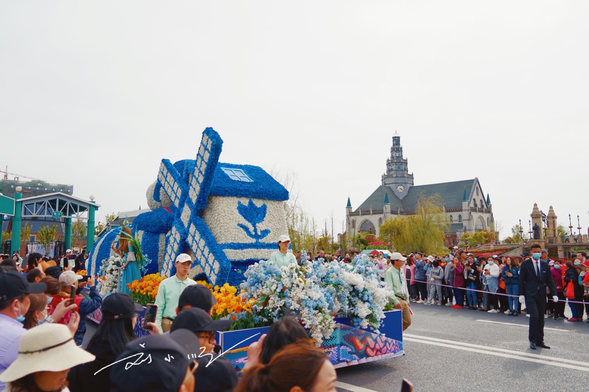 杨超越“代言”家乡4A级景区，好看又好玩，宛如江苏版迪士尼乐园