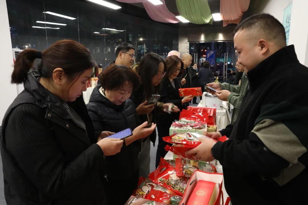 盐城美食团_盐城美食打卡_盐城美食美景