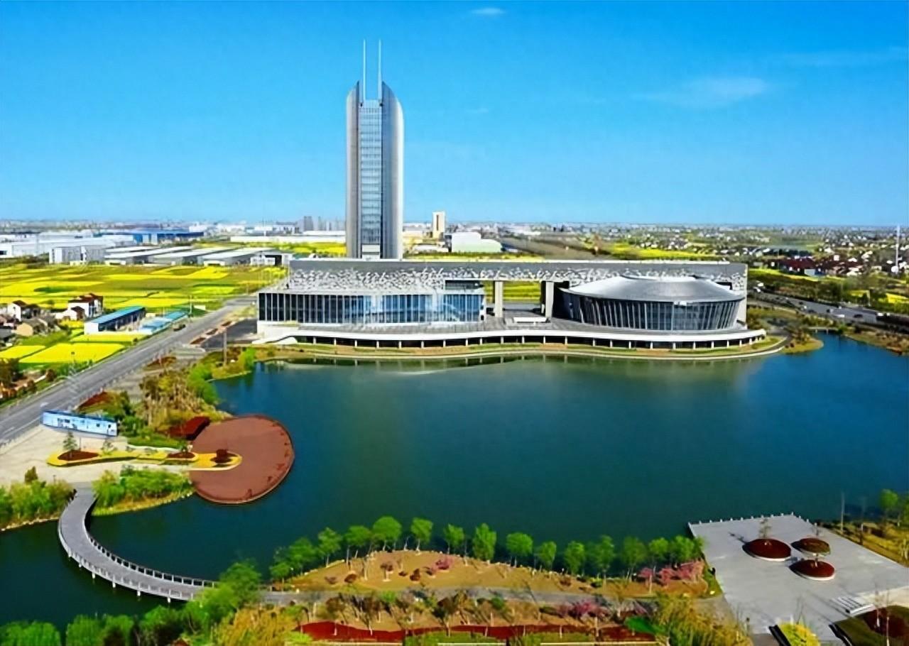 留日经济学大亨学成创业“我们现做的三个领域”