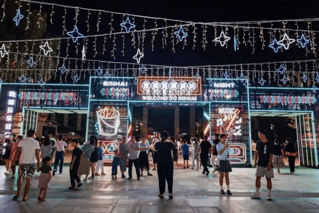 盐城欧式风情街_盐城欧洲风情街美食_盐城欧洲风情街美食推荐